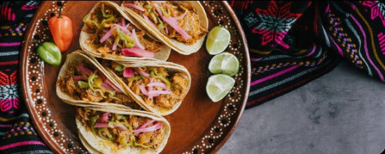 Meksikolaisia tacoja ammattikeittiön annosinspiraatioksi